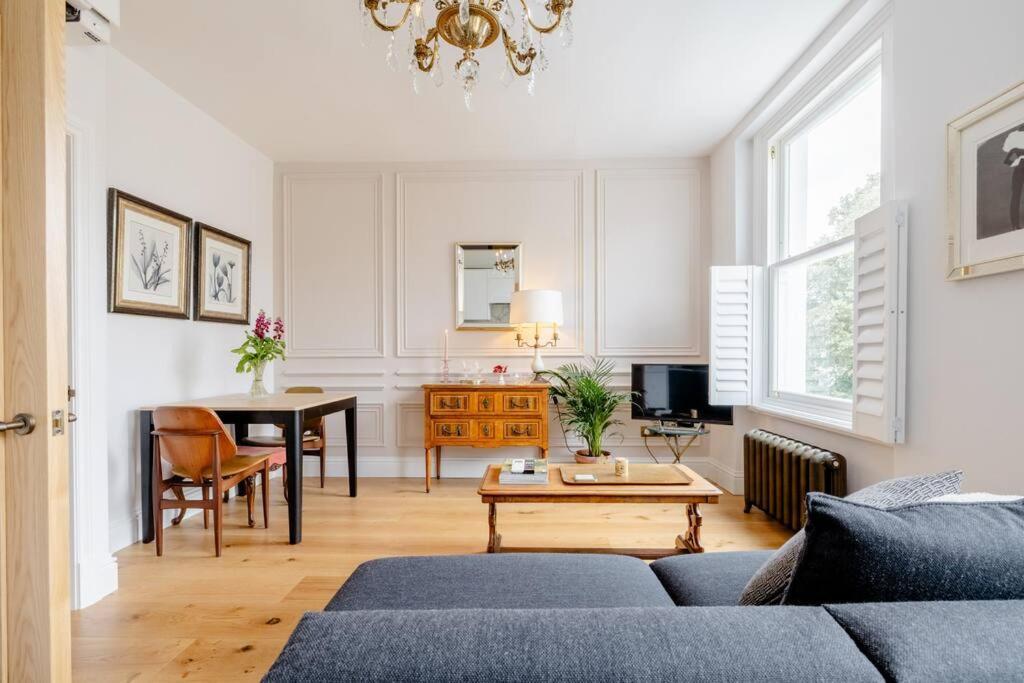 Luxury Flat On Fulham/chelsea Border London